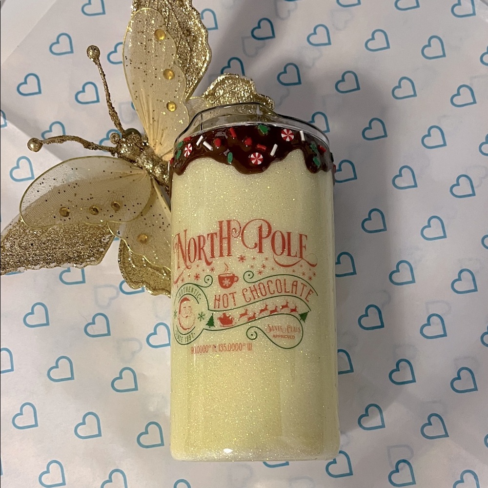 Christmas 🎄 North Pole Handmade Glitter 16 Oz Tumbler with Straw